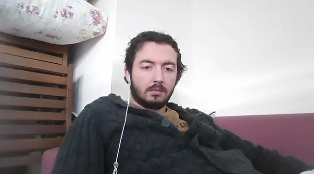 Snapshot of laynufff chatting on 02-22-25, 02:30 laynufff online show from 02-22-25, 02:30