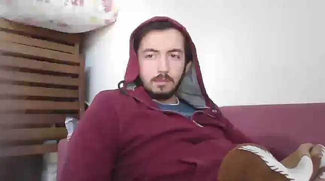 Snapshot of laynufff chatting on 02-24-25, 11:43 laynufff online show from 02-24-25, 11:43