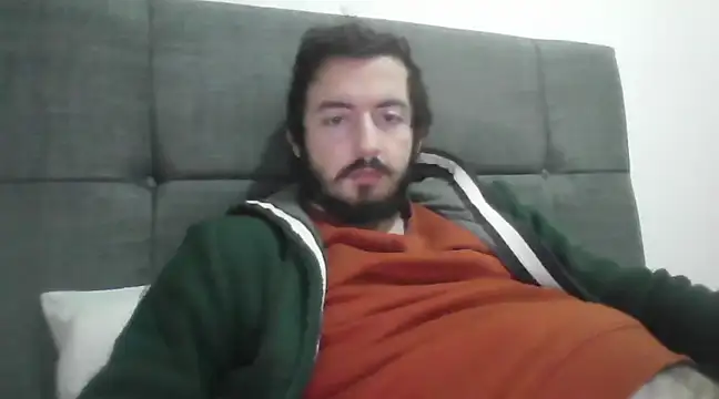 Snapshot of laynufff chatting on 03-20-25, 05:15 laynufff online show from 03-20-25, 05:15