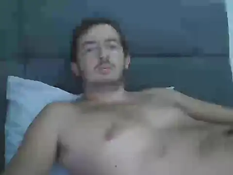 Snapshot of laynufff chatting on 09-23-25, 05:16 laynufff online show from 09-23-25, 05:16