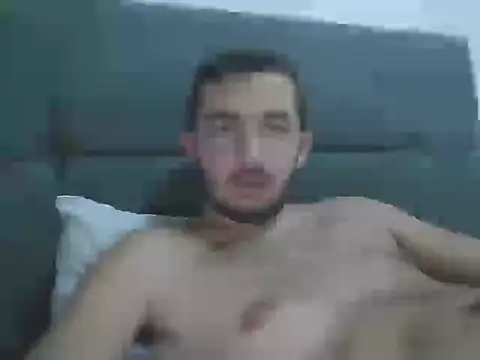 Snapshot of laynufff chatting on 10-08-25, 04:59 laynufff online show from 10-08-25, 04:59