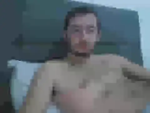 Snapshot of laynufff chatting on 10-26-25, 06:03 laynufff online show from 10-26-25, 06:03