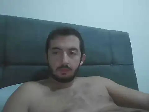 Snapshot of laynufff chatting on 11-03-25, 05:14 laynufff online show from 11-03-25, 05:14