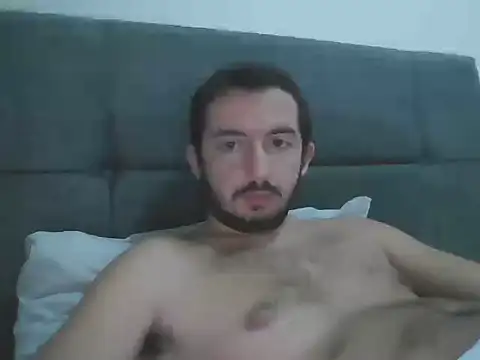 Snapshot of laynufff chatting on 11-07-25, 05:02 laynufff online show from 11-07-25, 05:02