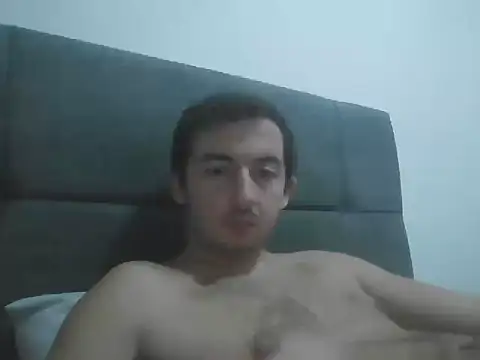 Snapshot of laynufff chatting on 11-20-25, 05:12 laynufff online show from 11-20-25, 05:12