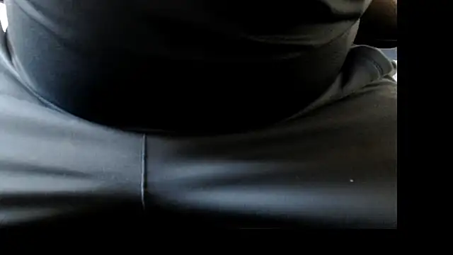 Snapshot of stratos009 chatting on 11-30-25, 08:29 stratos009 online show from 11-30-25, 08:29