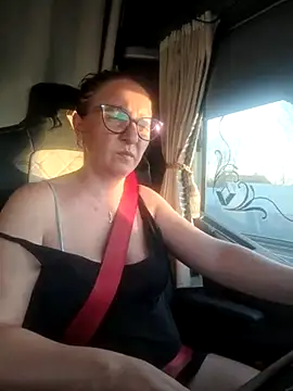 cuplubijoanna online show from 03-05-25, 07:16