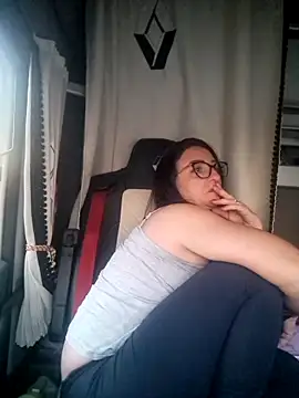 cuplubijoanna online show from 03-08-25, 05:43