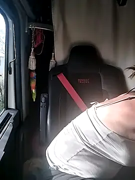 cuplubijoanna online show from 04-04-26, 04:59