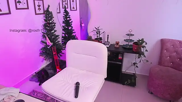 rossth1 online show from 12-14-24, 10:07