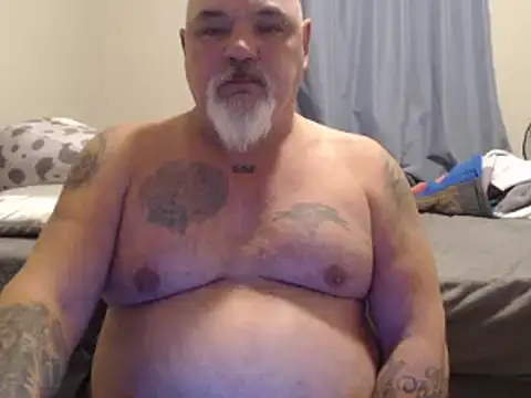 Snapshot of Newfiesausage1972 chatting on 01-06-25, 02:03 Newfiesausage1972 online show from 01-06-25, 02:03