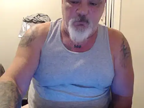 Snapshot of Newfiesausage1972 chatting on 01-28-25, 05:46 Newfiesausage1972 online show from 01-28-25, 05:46