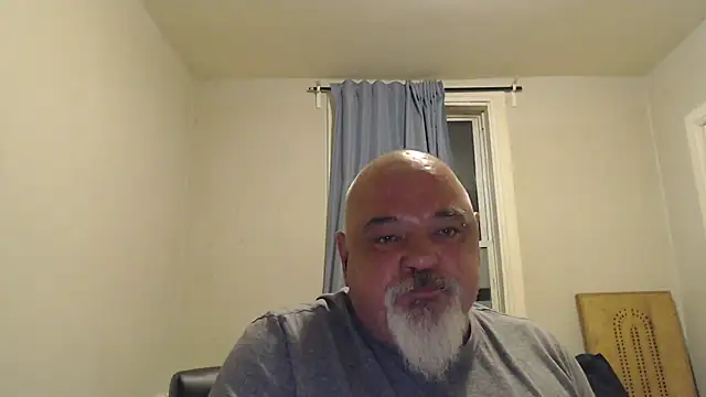 Snapshot of Newfiesausage1972 chatting on 09-15-25, 06:46 Newfiesausage1972 online show from 09-15-25, 06:46