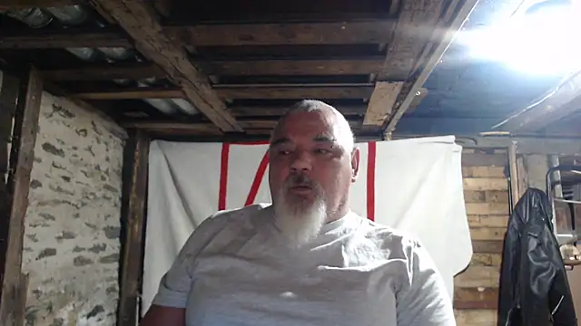 Snapshot of Newfiesausage1972 chatting on 11-16-25, 09:15 Newfiesausage1972 online show from 11-16-25, 09:15