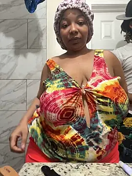 1BeautyN1Beast online show from 12-15-24, 02:41