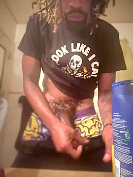 1BeautyN1Beast online show from 09-29-25, 07:02