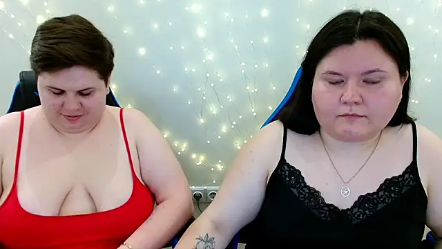 BeckyAndHellen online show from 07-23-26, 12:25