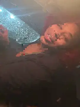 Snapshot of Shuggabutt chatting on 12-14-24, 08:45 Shuggabutt online show from 12-14-24, 08:45