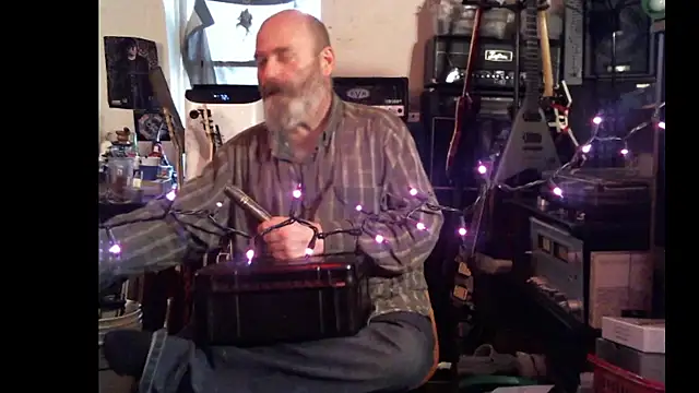 SirGarMack online show from 04-08-26, 04:07