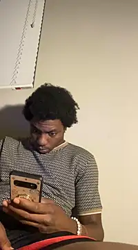 Snapshot of gaimov3r2024 chatting on 12-27-24, 05:42 gaimov3r2024 online show from 12-27-24, 05:42