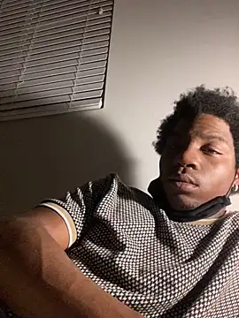 Snapshot of gaimov3r2024 chatting on 12-28-24, 01:28 gaimov3r2024 online show from 12-28-24, 01:28