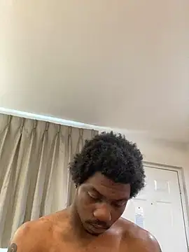 Snapshot of gaimov3r2024 chatting on 02-25-25, 03:27 gaimov3r2024 online show from 02-25-25, 03:27