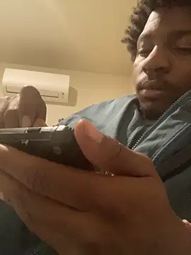 Snapshot of gaimov3r2024 chatting on 10-27-25, 08:18 gaimov3r2024 online show from 10-27-25, 08:18