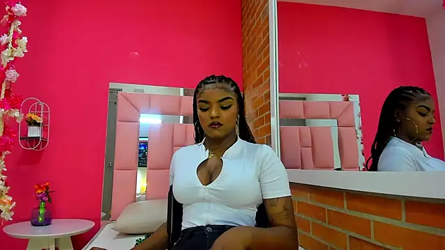 Snapshot of malu_horny_69 chatting on 12-09-24, 07:18 malu horny 69 online show from 12-09-24, 07:18