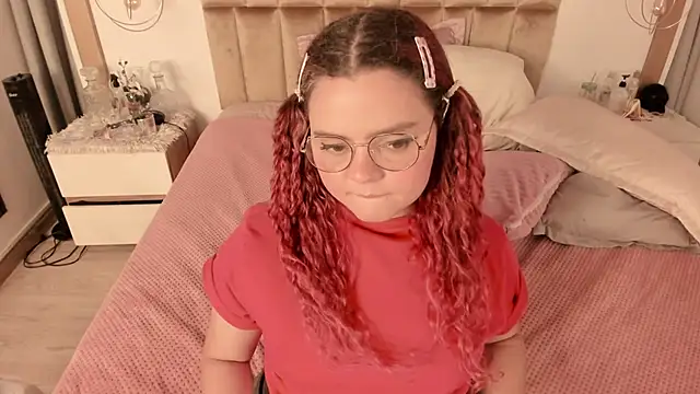 Twwiiggy online show from 03-15-25, 02:14