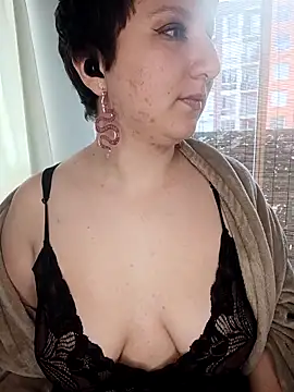 Ximenna Cruz online show from 09-13-25, 07:46