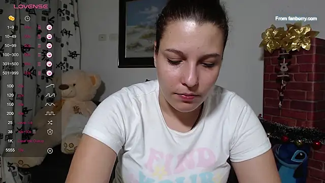 Snapshot of alexia_87 chatting on 12-05-24, 11:18 alexia 87 online show from 12-05-24, 11:18