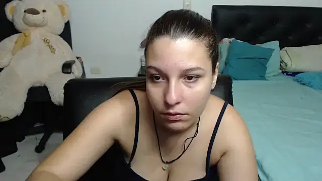 Snapshot of alexia_87 chatting on 01-24-25, 03:22 alexia 87 online show from 01-24-25, 03:22
