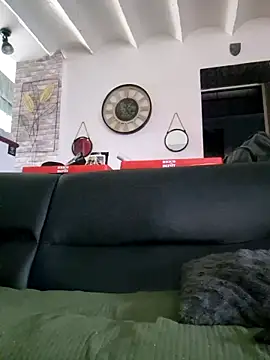 RomWoolf online show from 09-22-25, 03:03