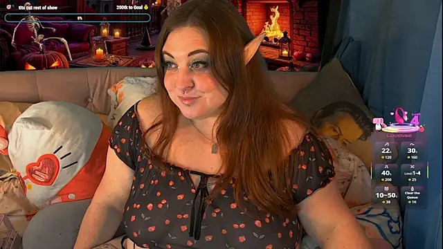 lilithbunnydotcom online show from 10-29-25, 02:47