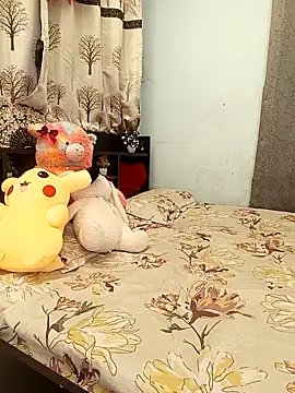 Divya girl online show from 11-04-25, 06:51