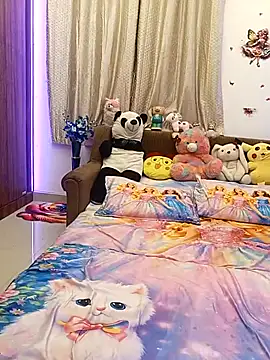 Divya girl online show from 05-14-26, 03:08