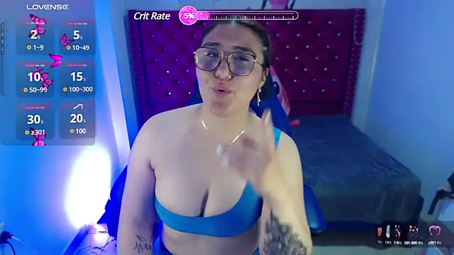 Snapshot of conniejames_m chatting on 03-08-25, 06:47 conniejames m online show from 03-08-25, 06:47