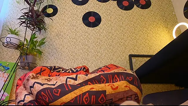 EmmyAmbros online show from 03-21-25, 12:06