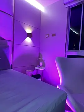 Snapshot of SaharaRush_ chatting on 01-28-25, 01:08 SaharaRush online show from 01-28-25, 01:08