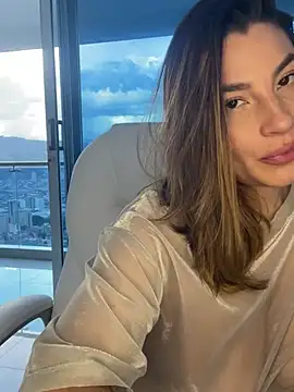 Snapshot of SaharaRush_ chatting on 02-28-25, 01:37 SaharaRush online show from 02-28-25, 01:37