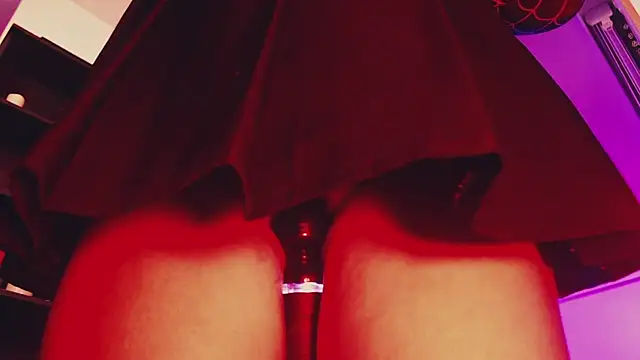 Snapshot of Lena_sweetx chatting on 11-14-25, 11:02 Lena sweetx online show from 11-14-25, 11:02