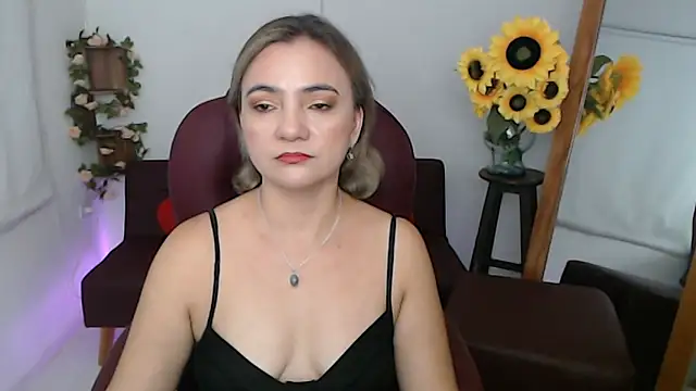 ana milf online show from 06-11-26, 02:37