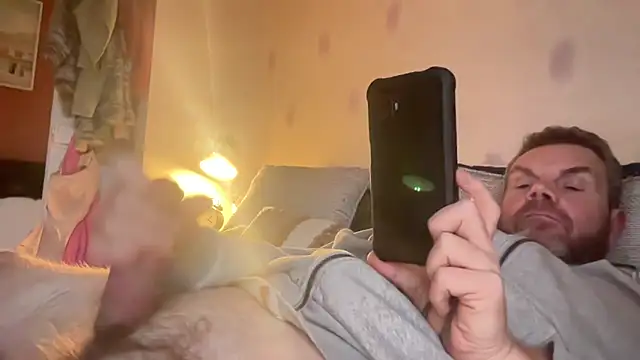 toptugger online show from 11-18-25, 04:11