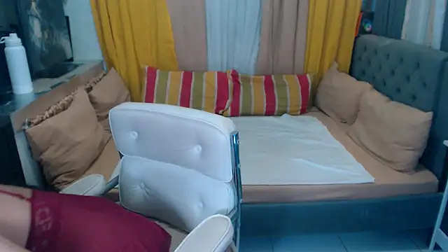 QueenDomCumm online show from 12-05-24, 04:42