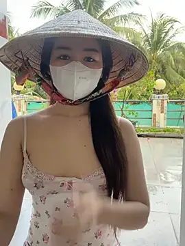 BabyThree  online show from 02-19-25, 08:44