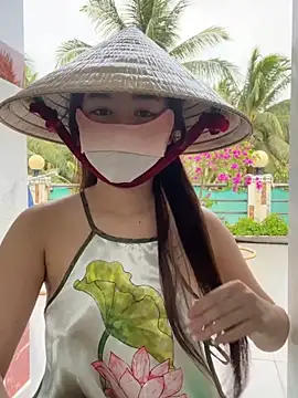 BabyThree  online show from 03-09-25, 09:24