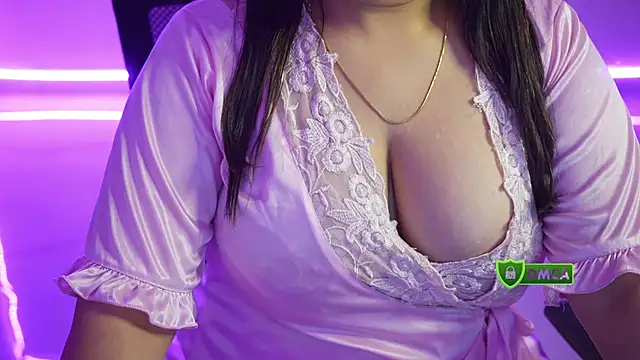 only aleesha online show from 10-17-25, 08:11