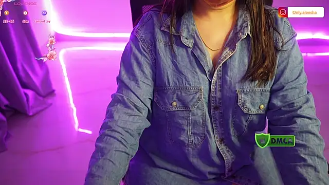 only aleesha online show from 10-18-25, 05:46