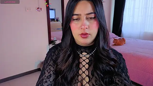Snapshot of serenna_se chatting on 05-22-26, 08:47 serenna se online show from 05-22-26, 08:47