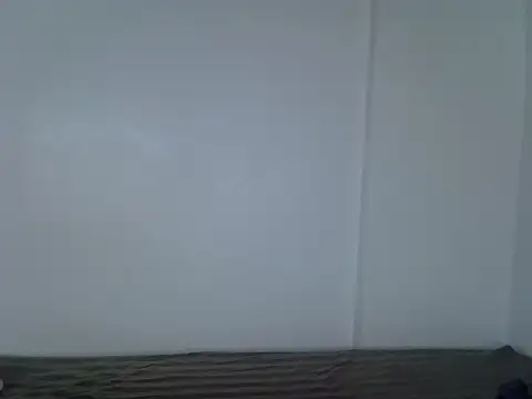 Snapshot of laetitia_ chatting on 11-05-25, 02:06 laetitia online show from 11-05-25, 02:06